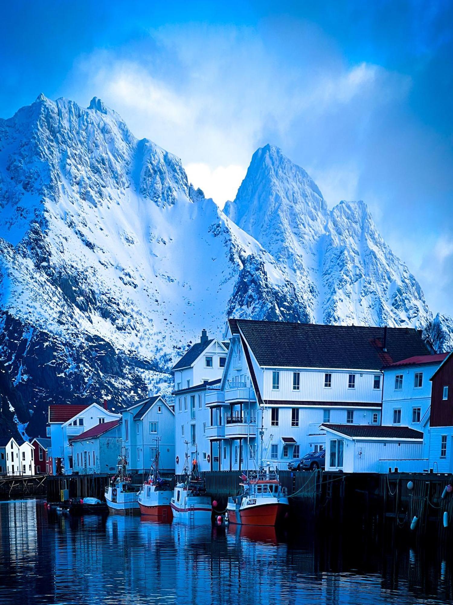 Henningsvaer Lofoten New Apartment Luaran gambar